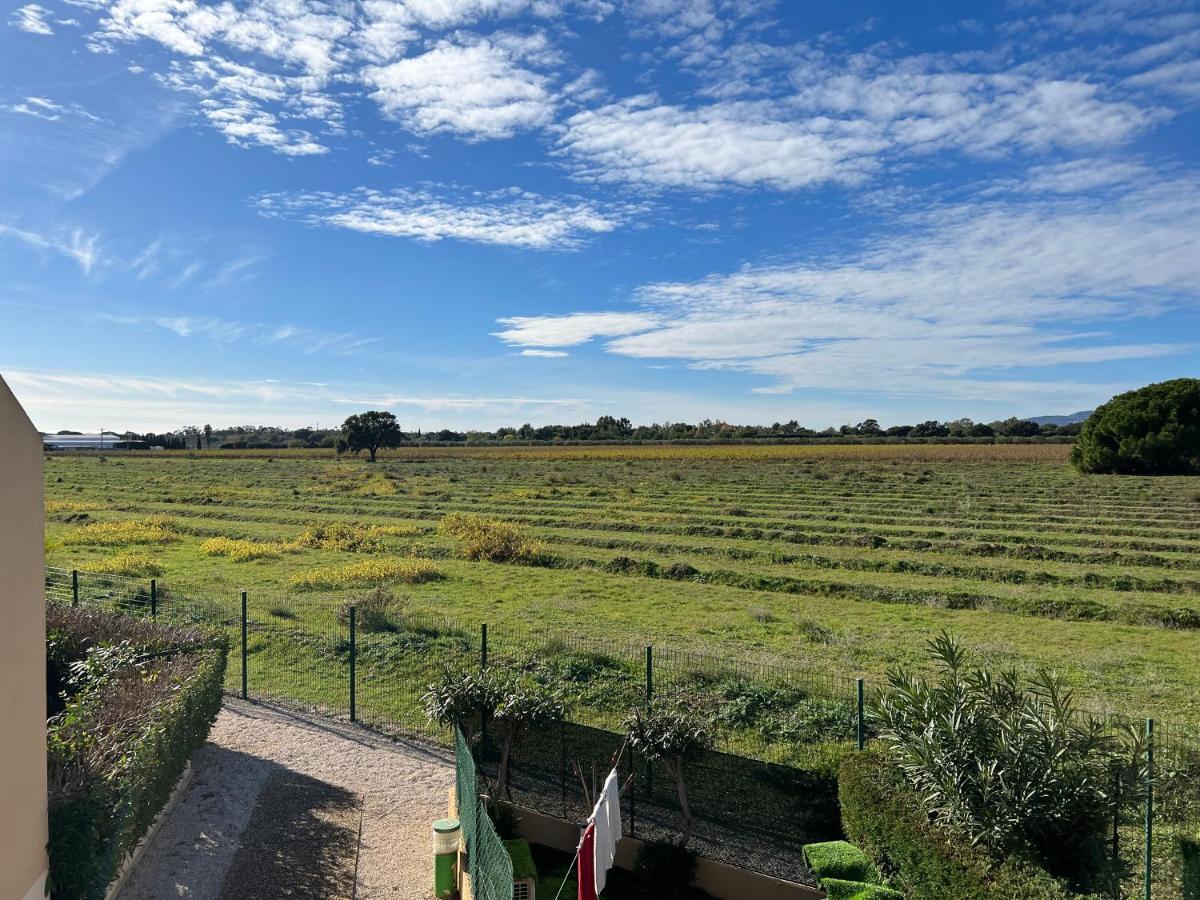 Joli Studio Tres Clair A Proximite Mer Pour 3 Personnes La Londe-les-Maures Exteriör bild