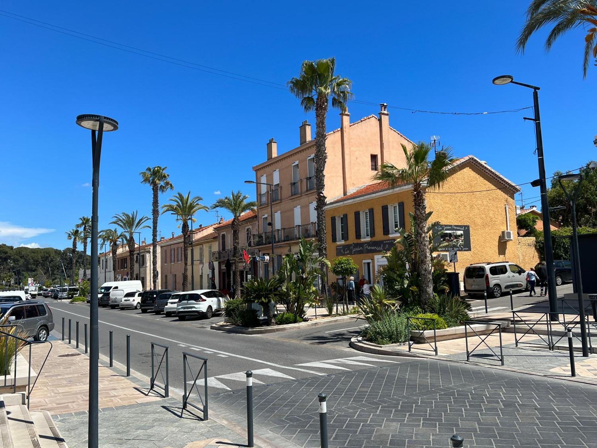 Joli Studio Tres Clair A Proximite Mer Pour 3 Personnes La Londe-les-Maures Exteriör bild
